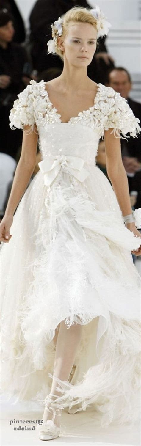 chanel abito da sposa 2006|Chanel at Couture Spring 2006 .